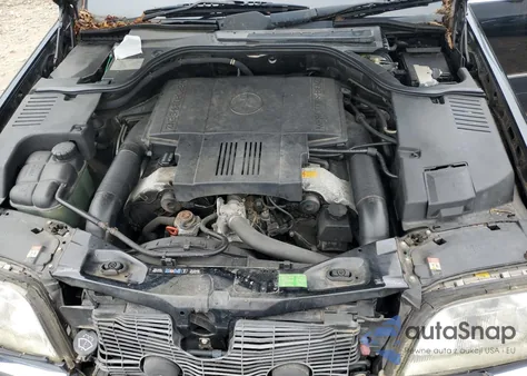 1999 Mercedes-Benz S 500 z USA, uszkodzony, nr VIN WDBGA51G9XA424896